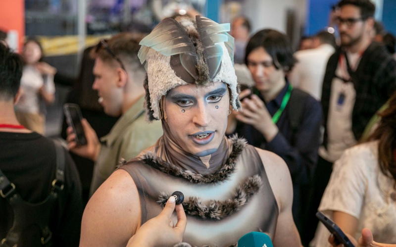 Cirque du Soleil brings OVO world premiere to Astana