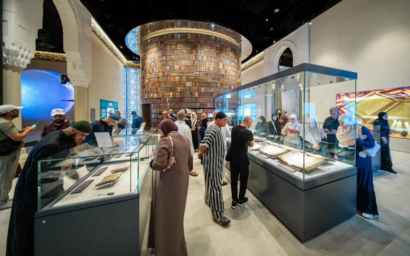 Rare Quran manuscript dating back to 1843 on display at Makkah Museum