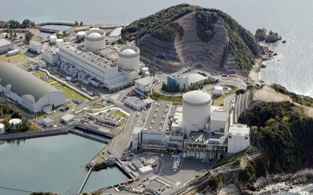 Japan plans nuclear reactor replacements by 2050