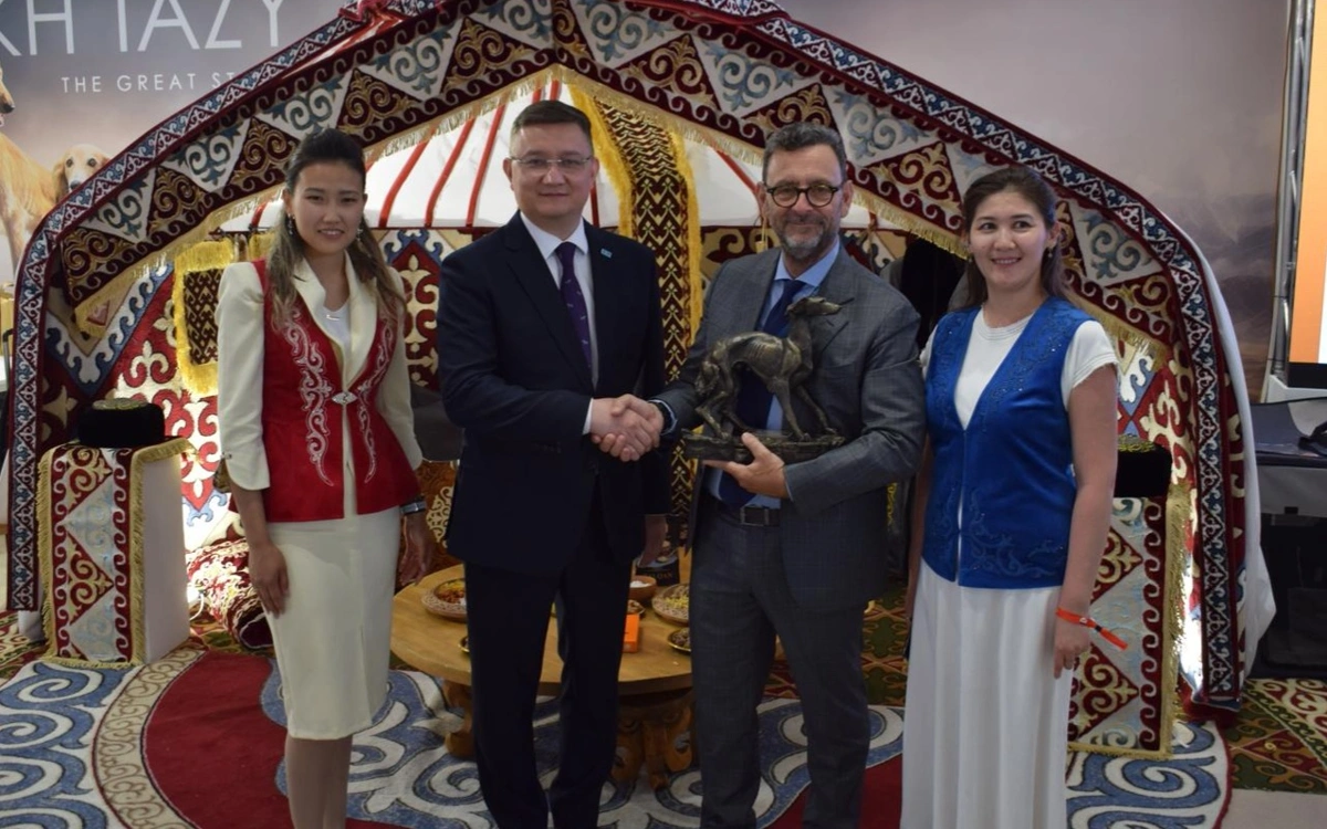 Казахстанский стенд на &laquo;World Dog Show&ndash;2026&raquo; &mdash; один из привлекательных &mdash; президент Итальянского кинологического союза