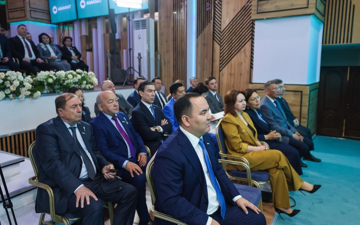 Бірлесу арқылы даму: «AMANAT» партиясы Саяси кеңесінің мәлімдемесі