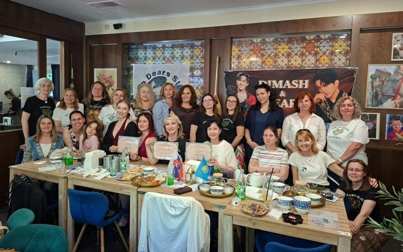Inspired by Dimash: Fans support those in need and restore forests