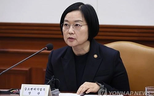South Korea's Lee nominates Han Seong-sook as Prime Minister