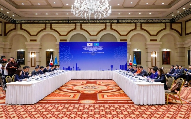 Kazakhstan and S. Korea debate lifting trade barriers