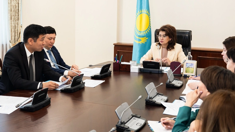 Балалар мен жастар арасында кітап оқу мәдениетін дамытуға басымдық беріледі