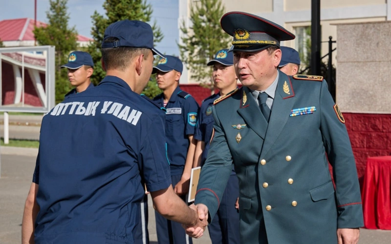 Гвардейцам вручили более 660 сертификатов в рамках программы «Срочник 2.0» в Казахстане 
