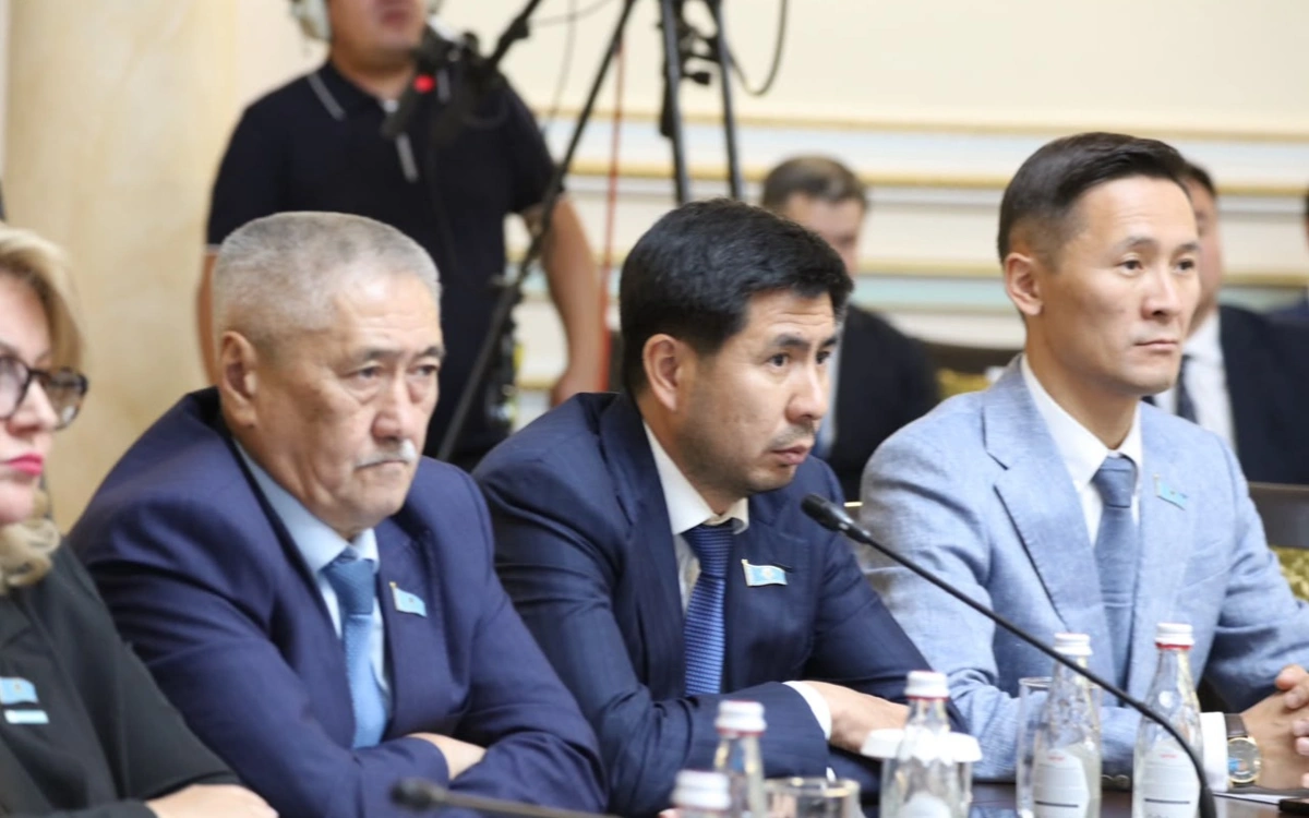 20 мобильных станций закупят в Алматы для контроля качества воздуха