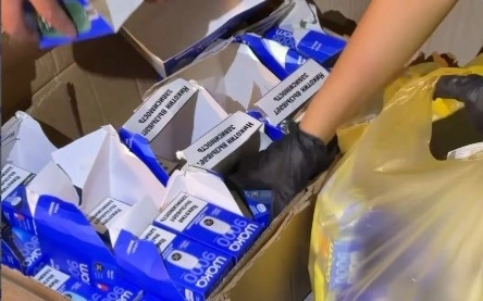 Полиция Алматы обнаружила крупную партию электронных сигарет при досмотре авто