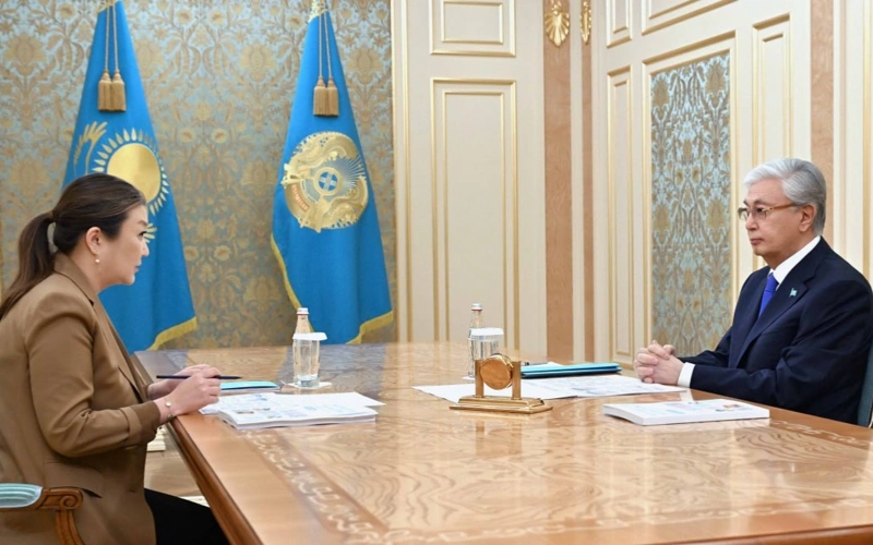  Токаев принял Уполномоченного по правам ребенка Динару Закиеву