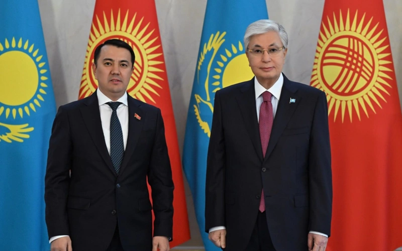 Memleket basshysy Qyrǵyz Respýblıkasy Jogorký Keneshiniń Tóraǵasy Marlen Mamatalıevti qabyldady