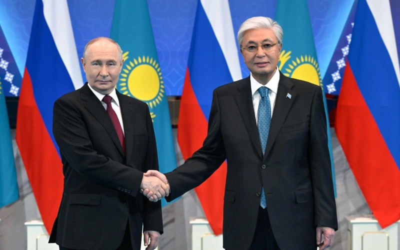 Kassym-Jomart Tokayev congratulates Vladimir Putin on Russia Day