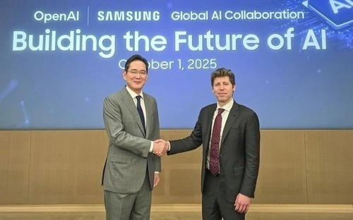 OpenAI, Sam Altman, Samsung
