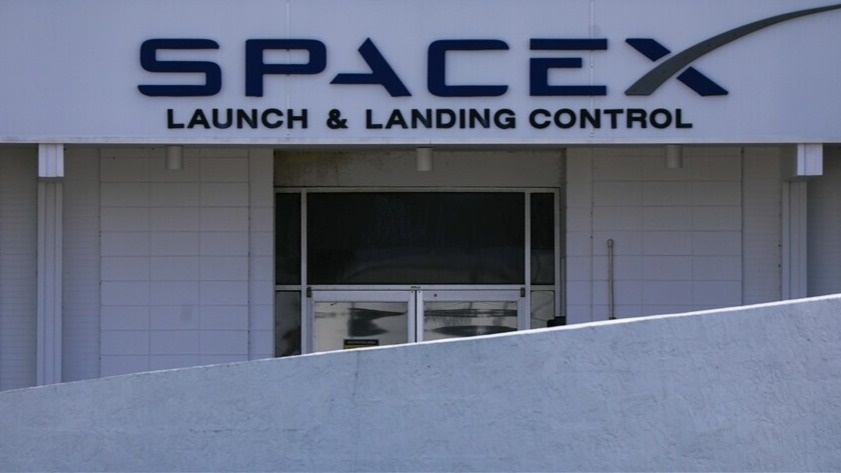 SpaceX overtakes industry giants on Nasdaq debut, up 19% with $2.1T valuation