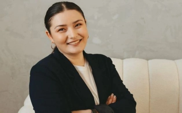 Лаура Әліпбаева
