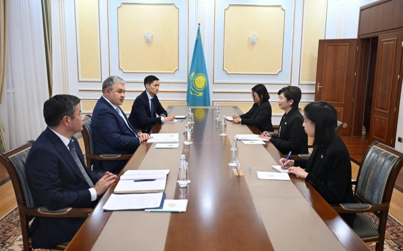 Kazakh Foreign Minister receives Thai Ambassador