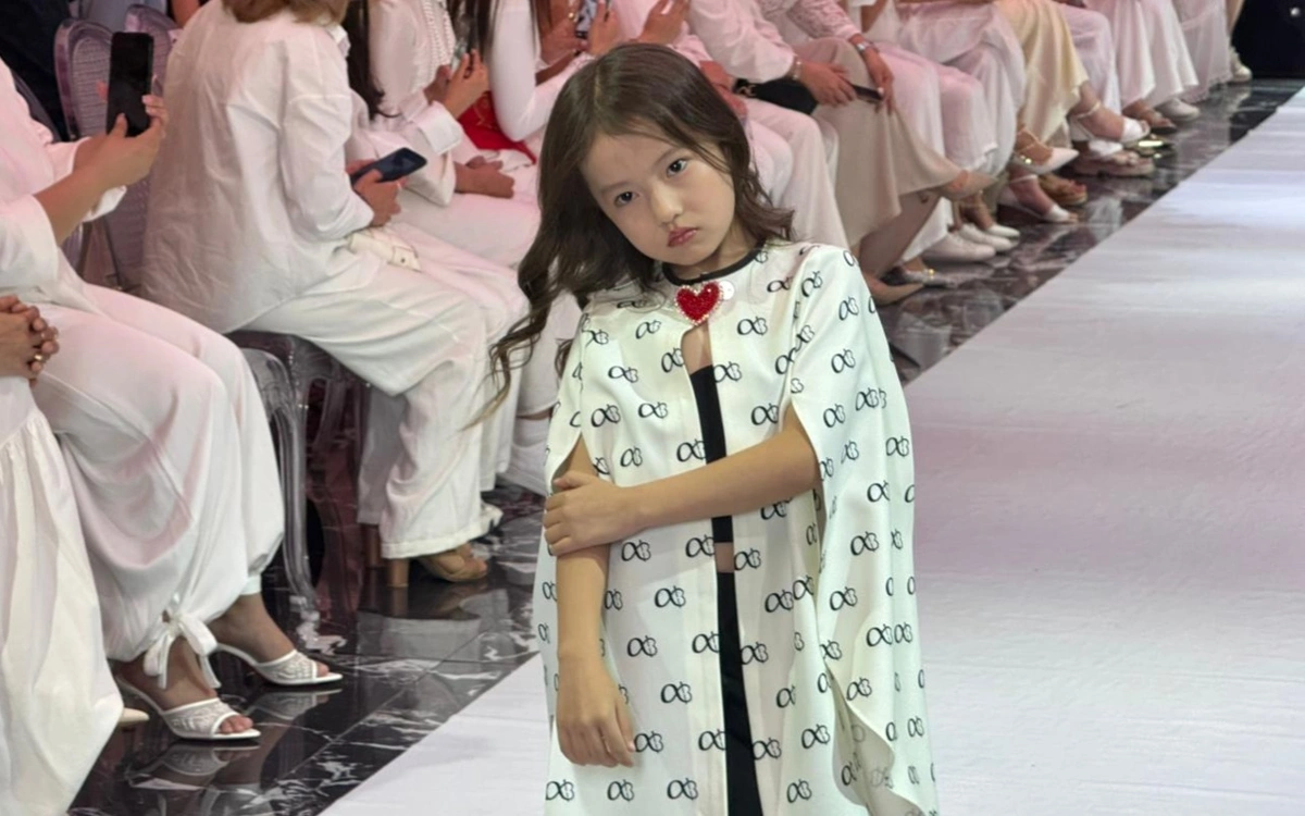 Elordada balalarǵa arnalǵan ınklıýzıvti UNIQUE FASHION SHOW &mdash; ALPHA BALA jobasynyń VII maýsymy ótti