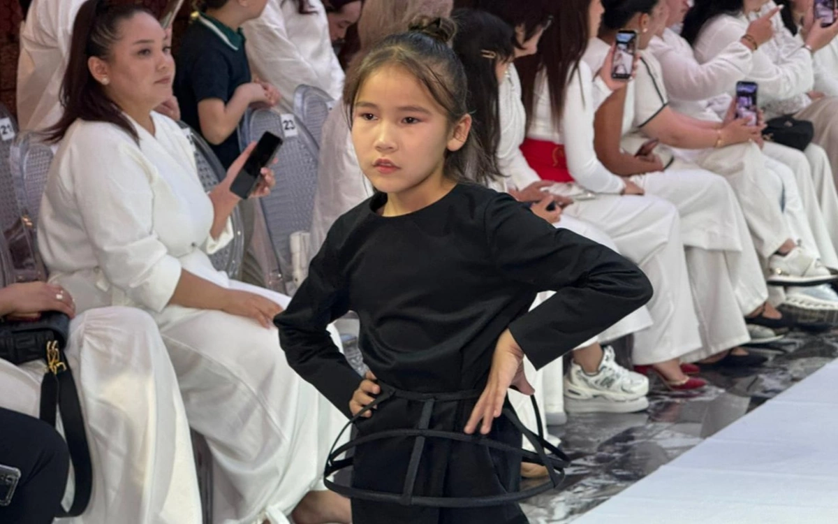 Elordada balalarǵa arnalǵan ınklıýzıvti UNIQUE FASHION SHOW &mdash; ALPHA BALA jobasynyń VII maýsymy ótti