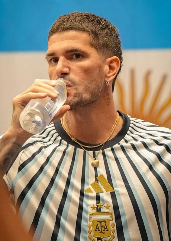 4.	Rodrigo De Paul 