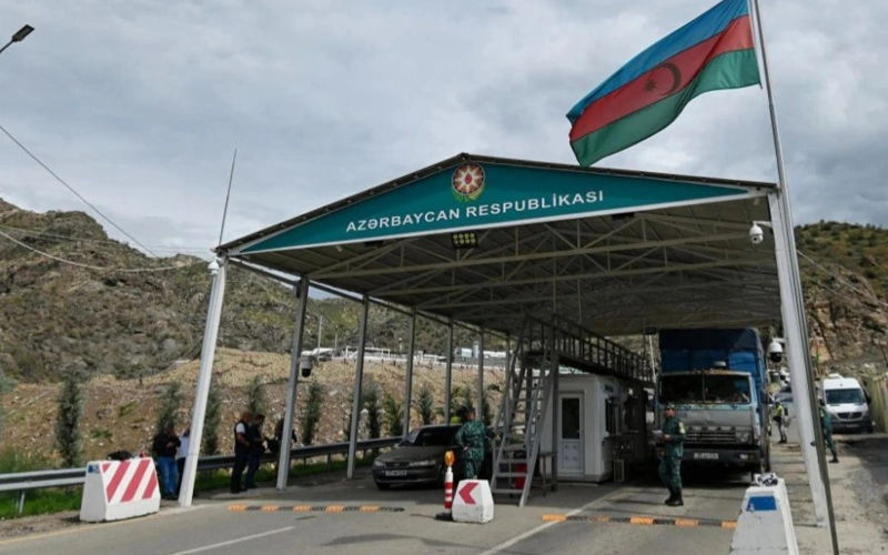 Азербайджан удвоит объем транзита грузов