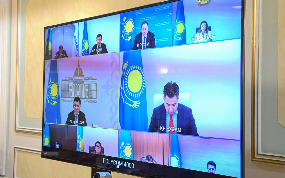 Жасанды интеллект мамандарына шетелдік тағылымдамадан өтуге арналған алғашқы &laquo;Болашақ&raquo; стипендиялары берілді