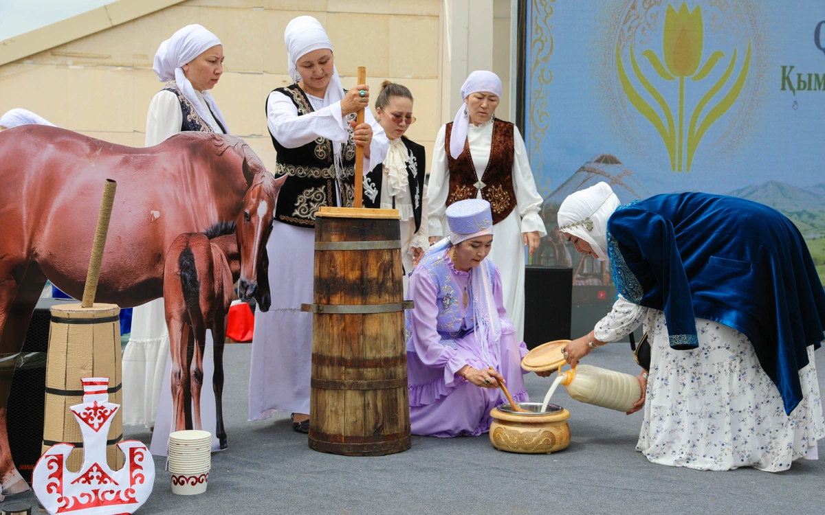 Фестиваль кумыса прошел в Астане