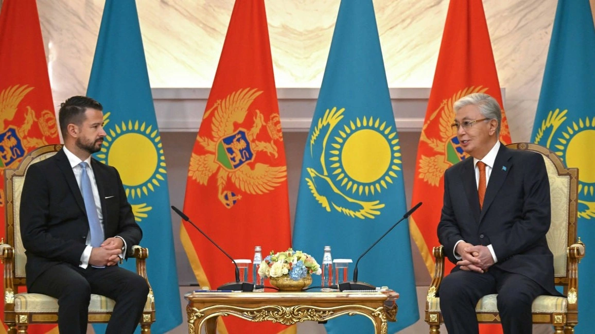 Қазақстан мен Черногория президенттері шағын құрамда келіссөз жүргізді
