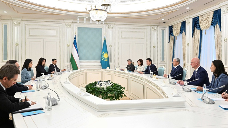 Kassym-Jomart Tokayev discusses expanding bilateral ties with Saida Mirziyoyeva Kassym-Jomart Tokayev discusses expanding bilateral ties with Saida Mirziyoyeva