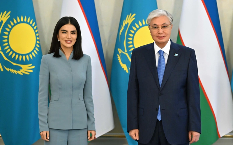 Kassym-Jomart Tokayev discusses expanding bilateral ties with Saida Mirziyoyeva