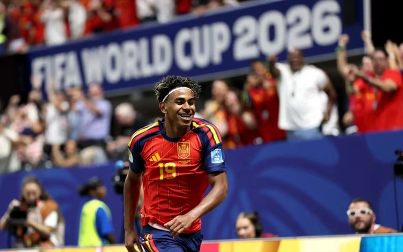 Spain sparks to life with Yamal’s first World Cup goal