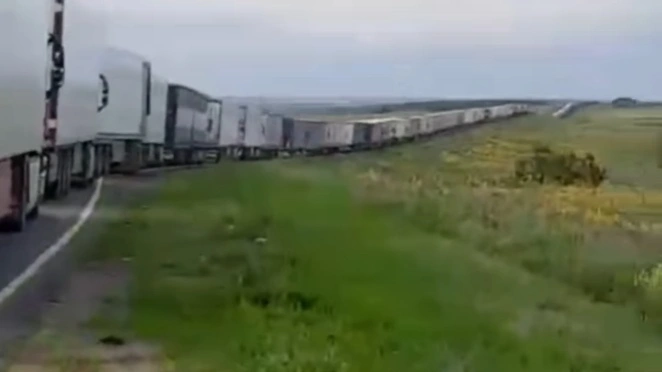 БҚО-да Ресеймен шекарада жүк көліктерінің кептелісі неліктен туындады 