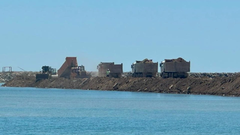 Kazakhstan advances Aktau port expansion to boost TITR
