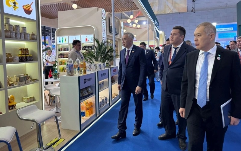 Kazakhstan&rsquo;s stand draws great attention at China &ndash; Eurasia EXPO