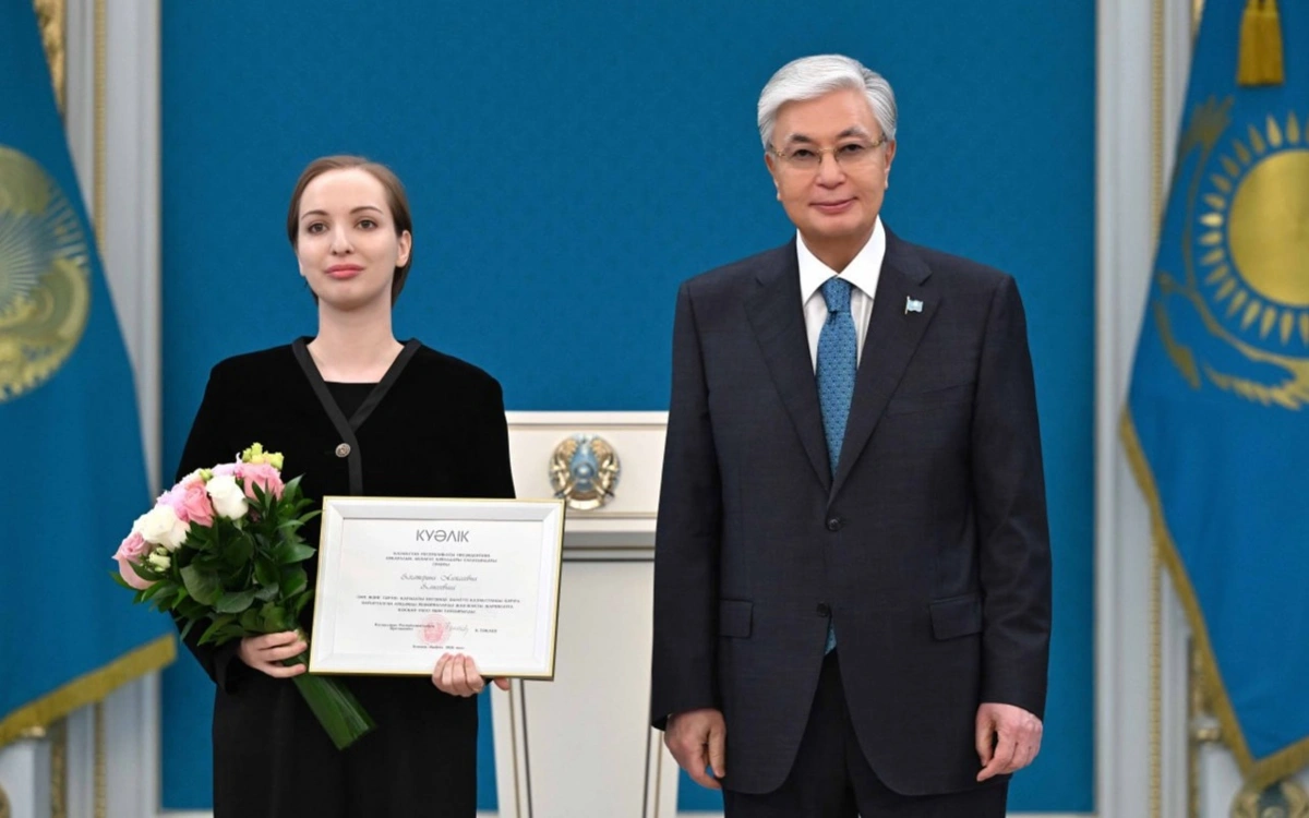 Журналистерге Президенттің бұқаралық ақпарат құралдары саласындағы сыйлықтары табысталды 