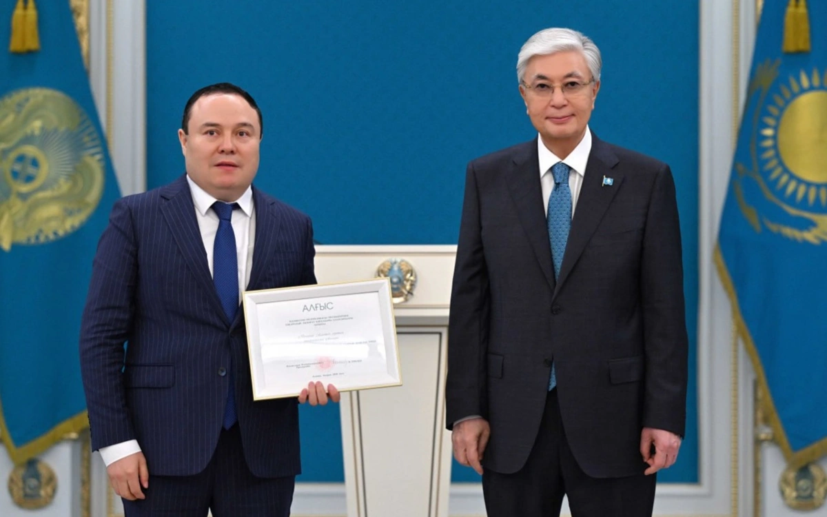 Журналистерге Президенттің бұқаралық ақпарат құралдары саласындағы сыйлықтары табысталды 