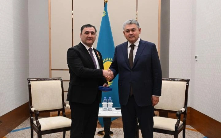 Kazakh FM Kosherbayev meets with outgoing Azerbaijani ambassador 