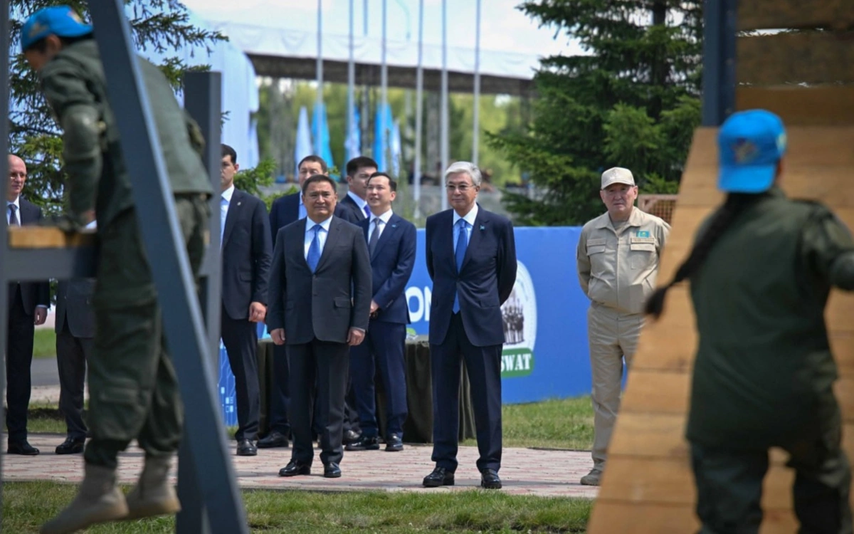 Қасым-Жомарт Тоқаев Шоқан Уәлиханов атындағы әскери колледжге барды 