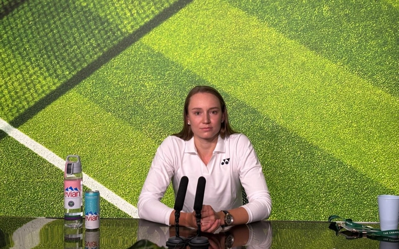 Елена Рыбакина прокомментировала возможность стать первой ракеткой мира
