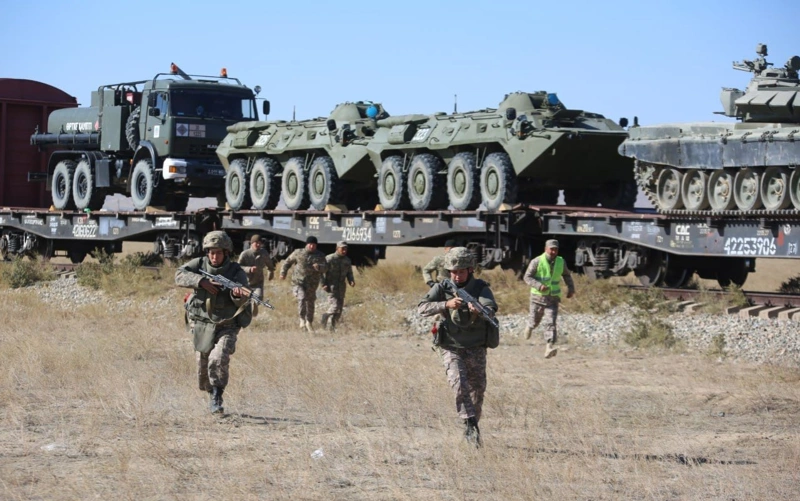 армия солдаты