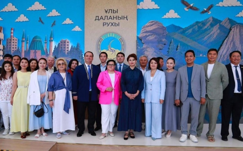 Pavlodar region presents creative products at Astana fair
