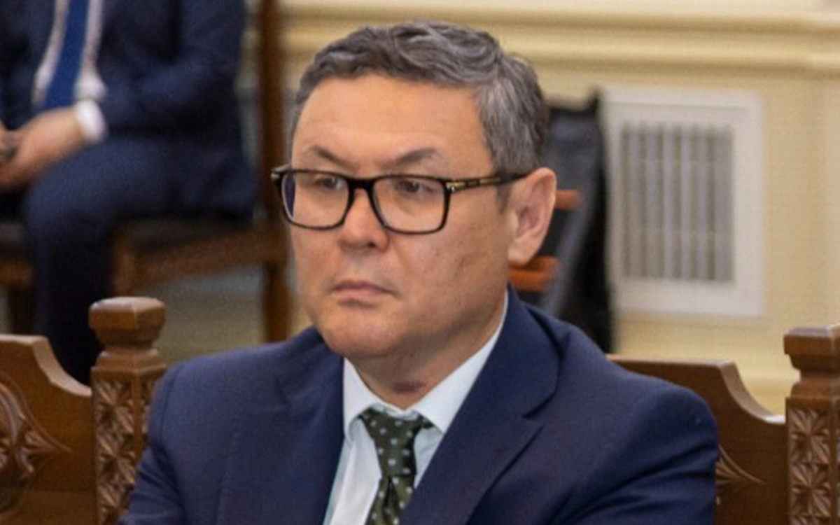  Еркін Валитханұлы ТҰҚЫМОВ 