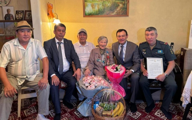 Алматыда Ұлы Отан соғысының ардагері Екатерина Баранова 101 жасқа толды
