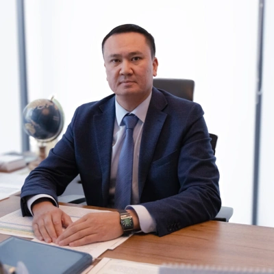 Nurlybek Nazymbekuly Óteýbaev
