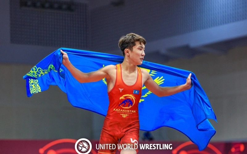 Казахстан завоевал 20 медалей на чемпионате Азии по борьбе U15