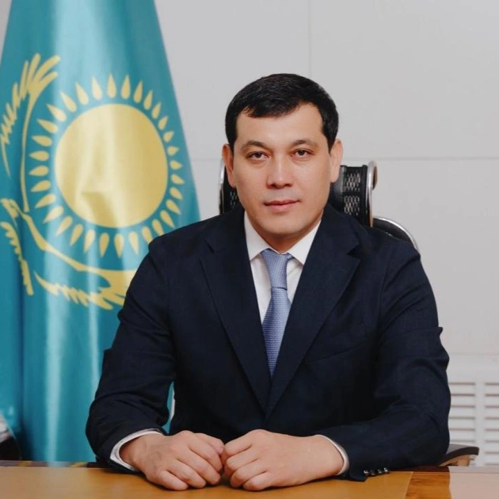 Нуркен Канатович Нуратов