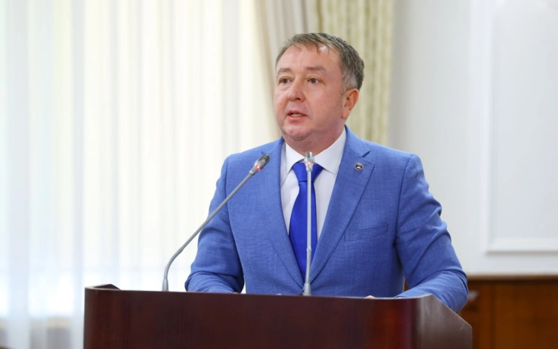 Ерлан Сарсембаев.