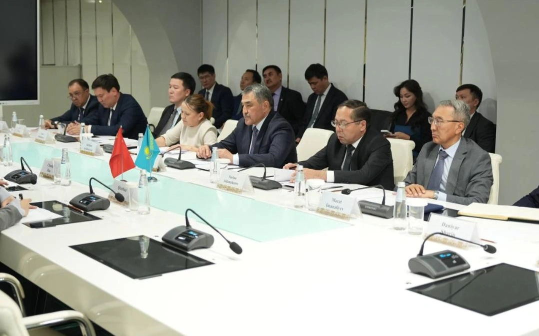 哈中将联合培养水利领域专业人才