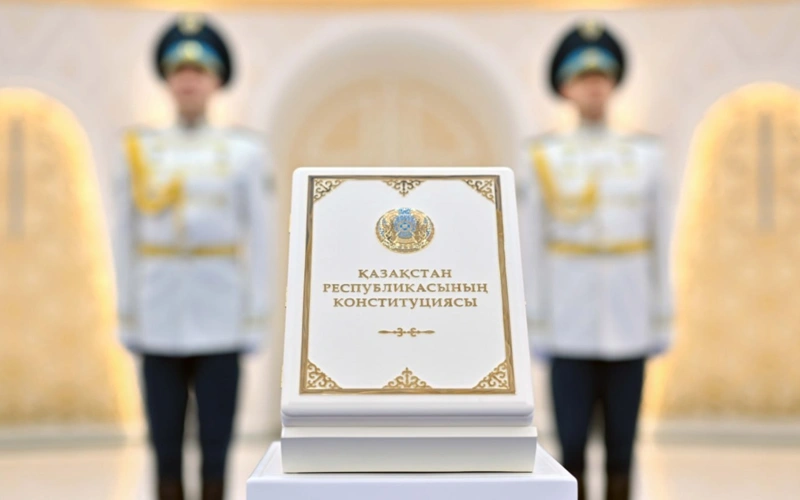 Президент қазақстандықтарды Жаңа Конституцияның күшіне енуімен құттықтады 