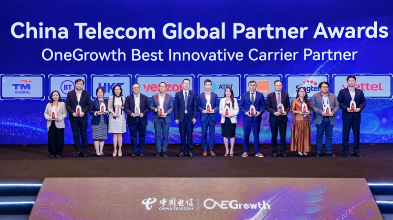 «Казахтелеком» завоевал две престижные международные награды на MWC Shanghai 2026