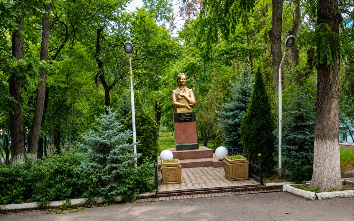 памятник