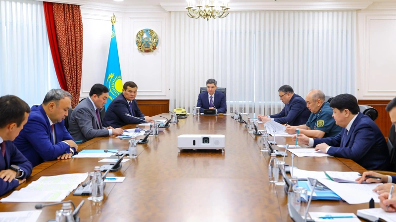 Почти 600 попыток незаконного вывоза топлива пресекли в Казахстане с начала года